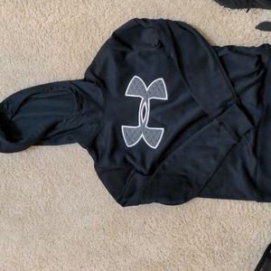 Men's underarmor sweatshirt